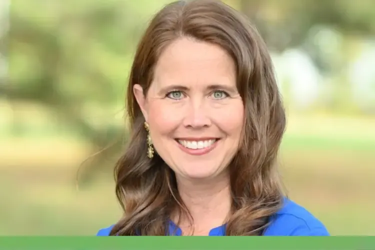 Kristy Robertson