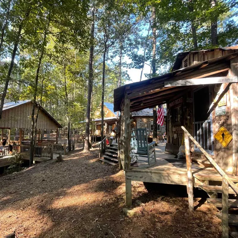 Cabins at Ebenezer Place Men’s Retreat Center